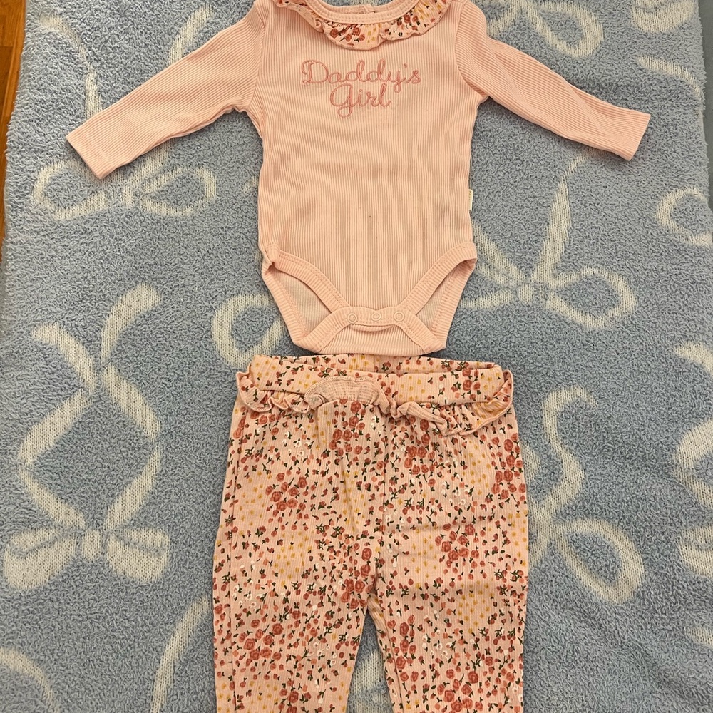 T Tahari Pink and Orange Matching Set with Ruffle Detail